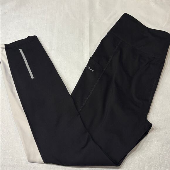 Mind Body Love Pants - MIND BODY LOVE Peace Love World Black ColorBlocked Leggings Size MP